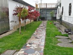 龙湖东院后花园-龙湖东院农庄(乡间小路店)