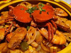 -多嘴肉蟹煲(万达店)