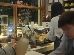 -慢象咖啡(台江店)