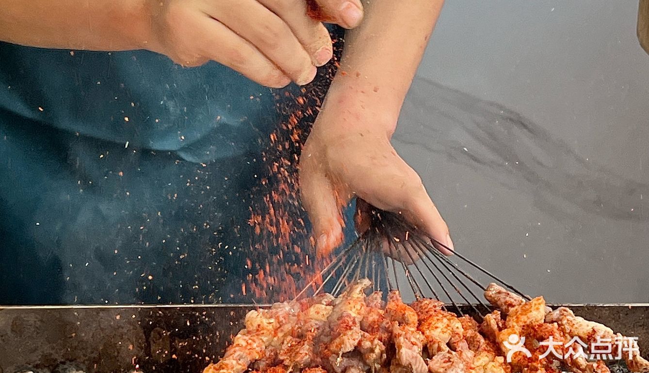 兰州料理都已经卷成这样了！