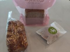 -顶东面包花园·生日蛋糕(太平店)