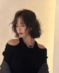 -苑苑发型设计