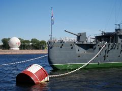 -阿芙乐尔号巡洋舰