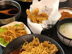 去骨酥肉-贡梅老面馆·蟹粉面·无锡特色小吃(南长街主推店)