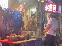 -梁憨包(南岸回龙湾店)