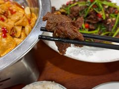 -湖南人家湘菜馆(镇江路店)