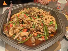紫苏炭烧牛蛙平锅-蛙来哒(万泰新天地店)