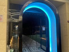 -金摩尔健身游泳(万象城鼎丰大厦店)