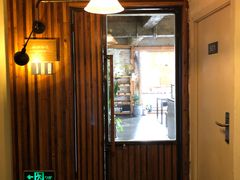 门面-仙峰天然面包(迎宾路店)