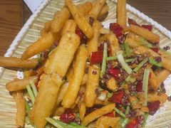 -黄泥岗·地道湖北菜(奥特莱斯店)