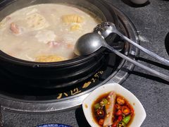 -大匠工房古船木艺术餐厅·猪肚鸡专门店(长白仙岛店)