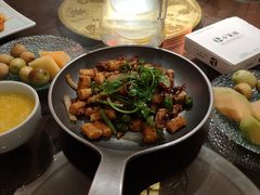 -小菜园新徽菜(宜兴八佰伴店)