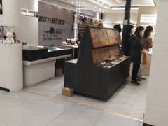 -广州白马服装市场