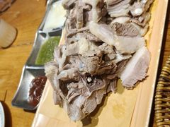 -蒙艾里民族传统菜蒙餐