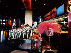 -YUE·6·西式融合餐厅(外滩六号店)