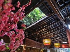-三道苗苗鱼·美蛙黄辣丁(八里店)