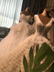 -Lady  Jane高端婚纱礼服馆