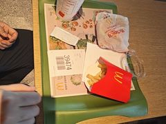 -麦当劳(展览路店)