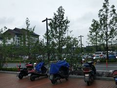 -融创茂-停车场