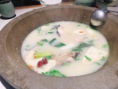 -鲜潭蒸汽石锅鱼(五道口购物中心店)
