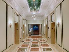 -广州富力丽思卡尔顿酒店