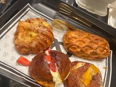 -BUTTERFUL&CREAMOROUS 黄油与面包(三里屯太古里店)