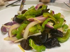 -良友·海鲜青岛菜·海肠捞饭(五四广场店)