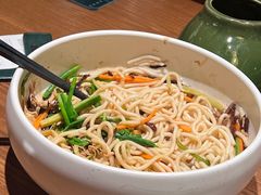 -云海肴·汽锅鸡·云南代表菜(天山百盛优客店)