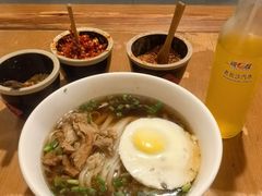 -矮子粉店1985·长沙米粉(湘春路店)