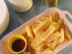 鸡翅薯条拼盘-天空花园餐吧·生日·团建(南山店)