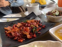 -隔壁老王·家常云南菜(花巷店)