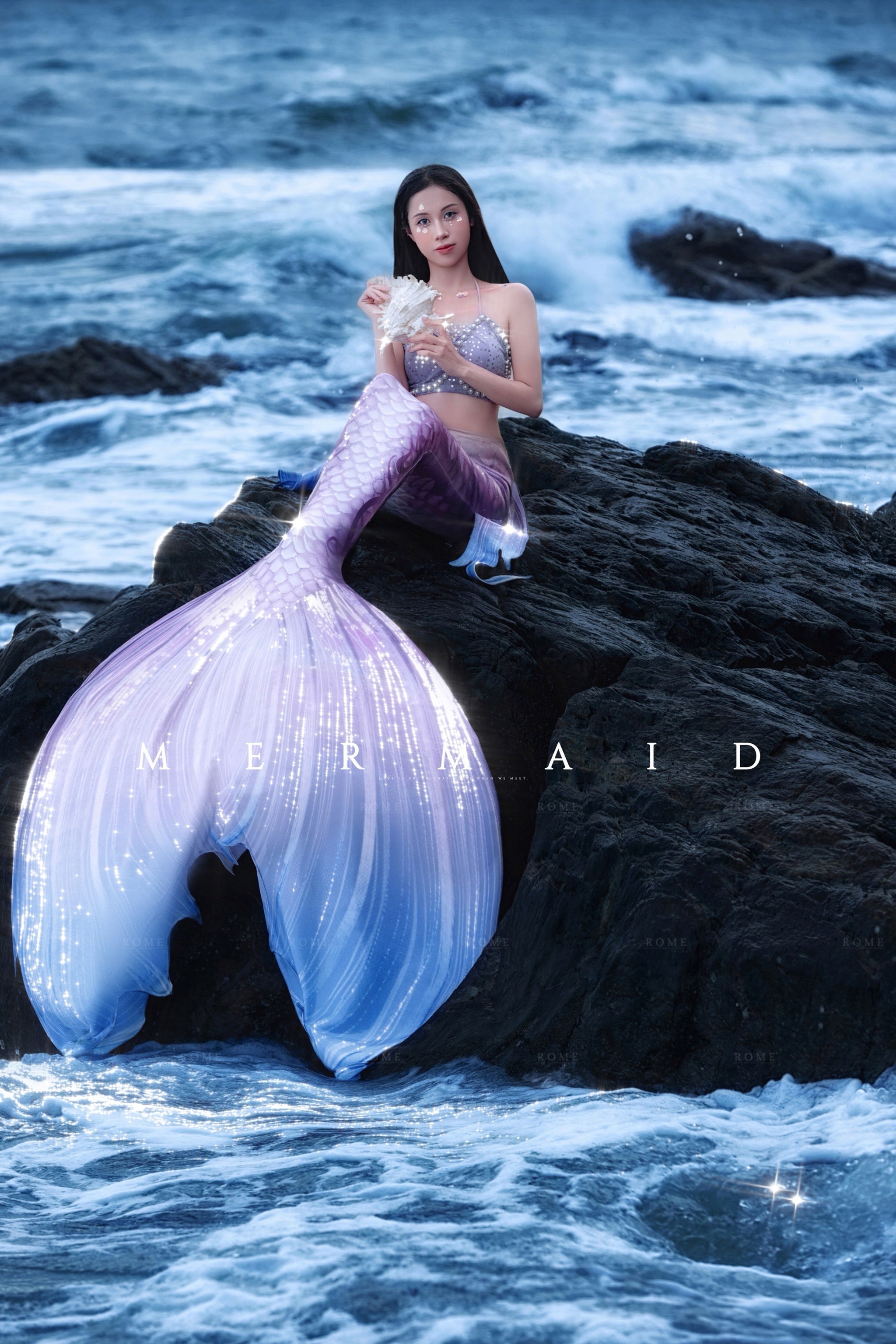✨ 深海人鱼上岸💙 · 美人鱼系列