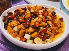 宫保鸡丁-万重锦·人文川菜馆(骡马市店)