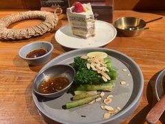 烤西兰花苔-SHAN山(前滩太古里店)