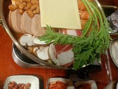 -喜牛烧肉酒场·黑金店(威高广场店)