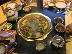 -顶顶汤火牛排火锅·经典铜锅涮肉