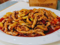 鱼香肉丝-付掌柜在成都·热炒砂锅集(金禾店)