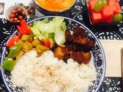 -蜗牛小馆醉乡民谣云南菜(惠新西里店)