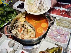 -来龍儿鲜切牛肉自助老火锅