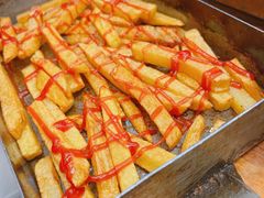 戳薯条-老东镇啤酒屋海鲜加工·蒸汽海鲜·海鲜烧烤(台东店)