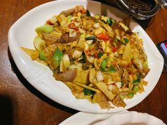 -妈妈菜(银城中路店)