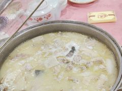 -侠成水上农庄(工业大道店)