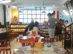 大堂-捷信牛奶甜品世家(五道口店)