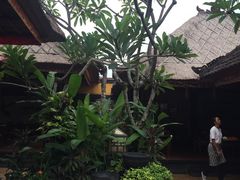 -DiAtas by Art Cafe Bumbu Bali