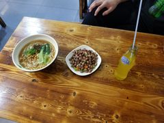 -菲哥麻辣烫(贵山小区店)