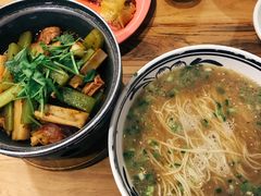 干锅肥肠面-霸道川面馆(张江店)