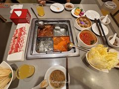 -海底捞火锅(旭辉MALL店)