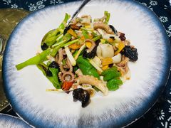 -旺角小渔村·海肠捞饭开创者(环山路店)