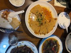 -缘来聚·徽菜名店(黄山宏村店)