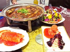 -鸿亨泰杂鱼馆(港馨家园店)